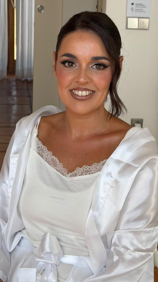 Laura Cantos Maquillaje y Peinado - 4