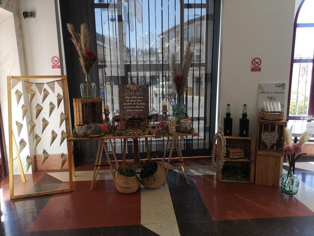 La Silla De Abril - 3