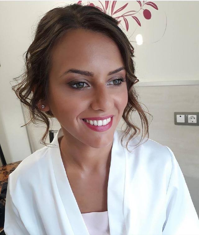 Odile Laskibar Makeup Studio - 2