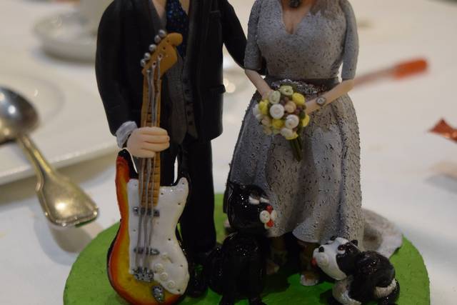 Ana Mayorga Artesana - Figuras para la tarta 1