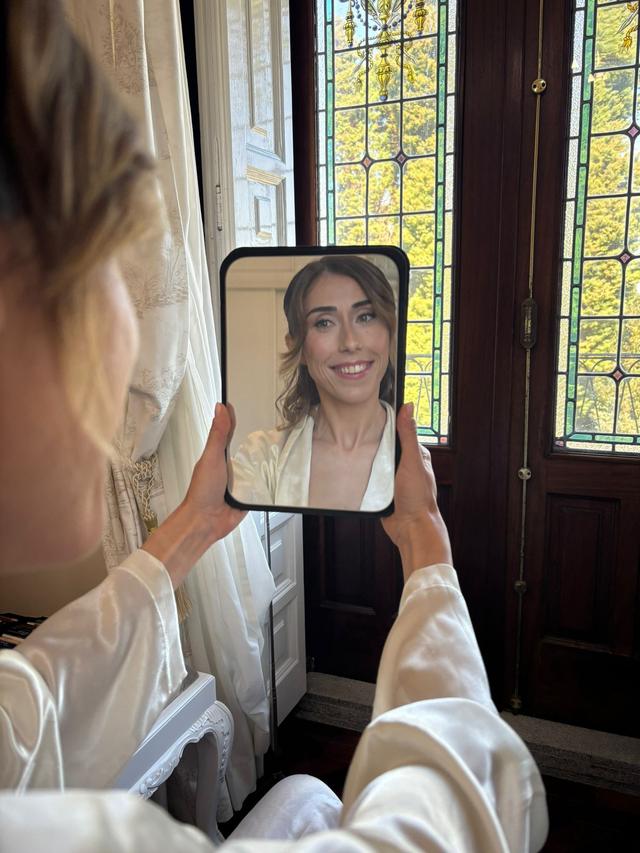 LauriS Makeup Artist - 1