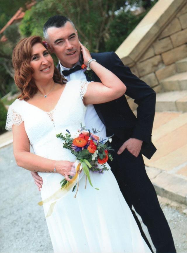 Lovely Novias - 1