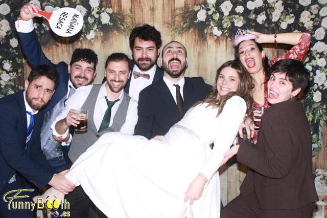 Funnybooth - Fotomatón y Photocall - 4