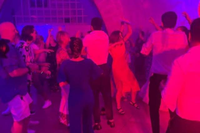 Tià DJ's 4