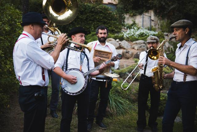 The hat hausen elàstic band - 1