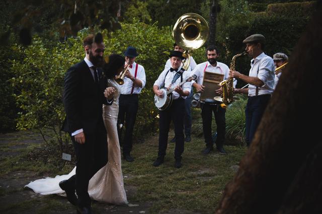 The hat hausen elàstic band - 2