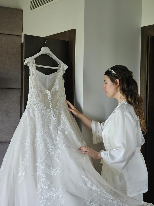 Nuptial Beauty by Valentina - 3