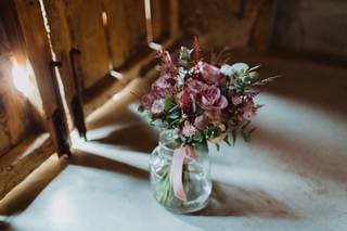 Anna by flowers - 16