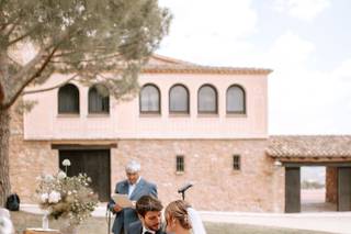 Annie de la Paz - 12