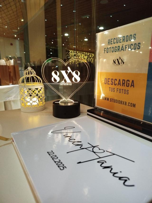 Studio 8X8 - Fotomatón - 1
