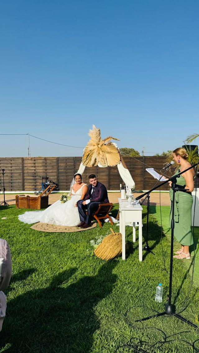 Almudena Moreno - Maestra de ceremonia - 2