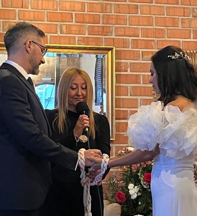 Dolores Cussac - Maestra de ceremonias - 2