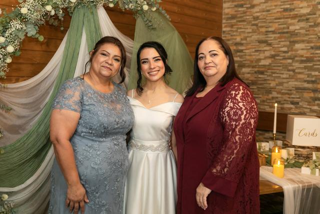 Miriam Zapata Wedding Beauty - 1