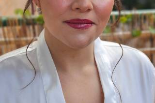 Kyrana Gallego - Maquillaje y peluquería para novias - 8