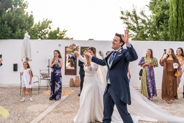 The Wedding Band - 4