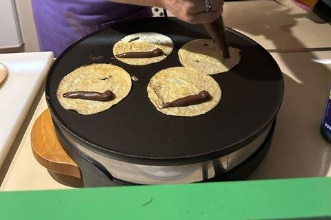 Petite Georgette Crepe Roulotte 2