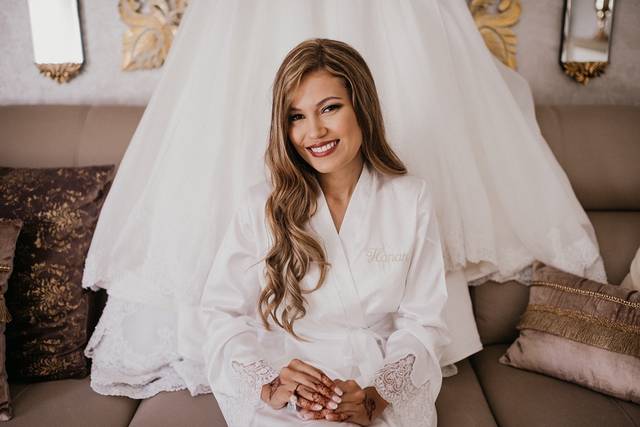 Farah Novias 4