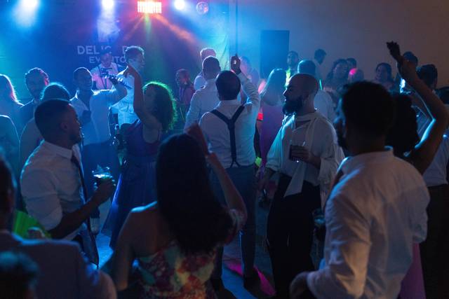 Delicado Eventos - Dj Animador 3