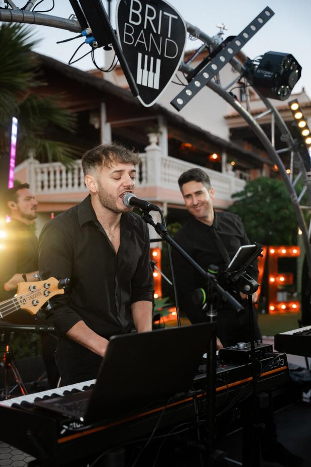 Brit Band - 2