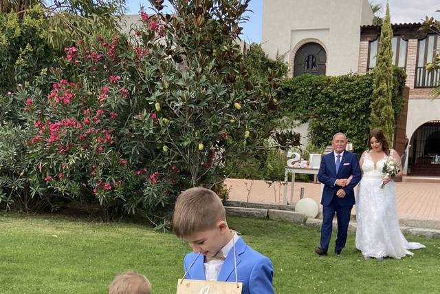 Detalles Moni Moni 4