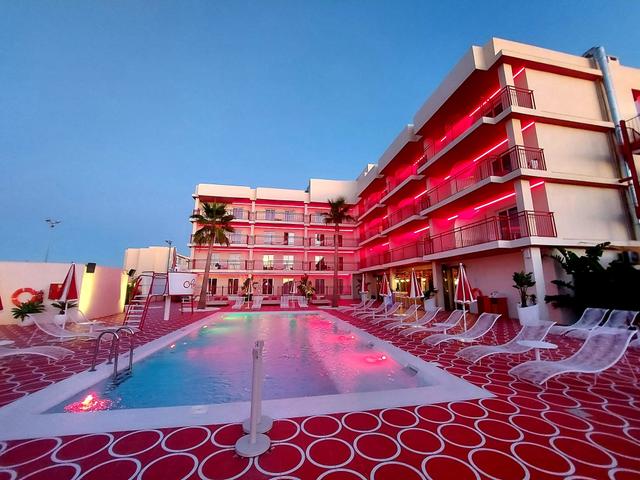 Romeo's Motel & Diner - 1
