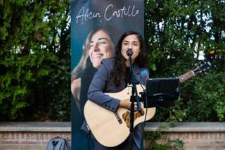 Alicia Castillo - 4