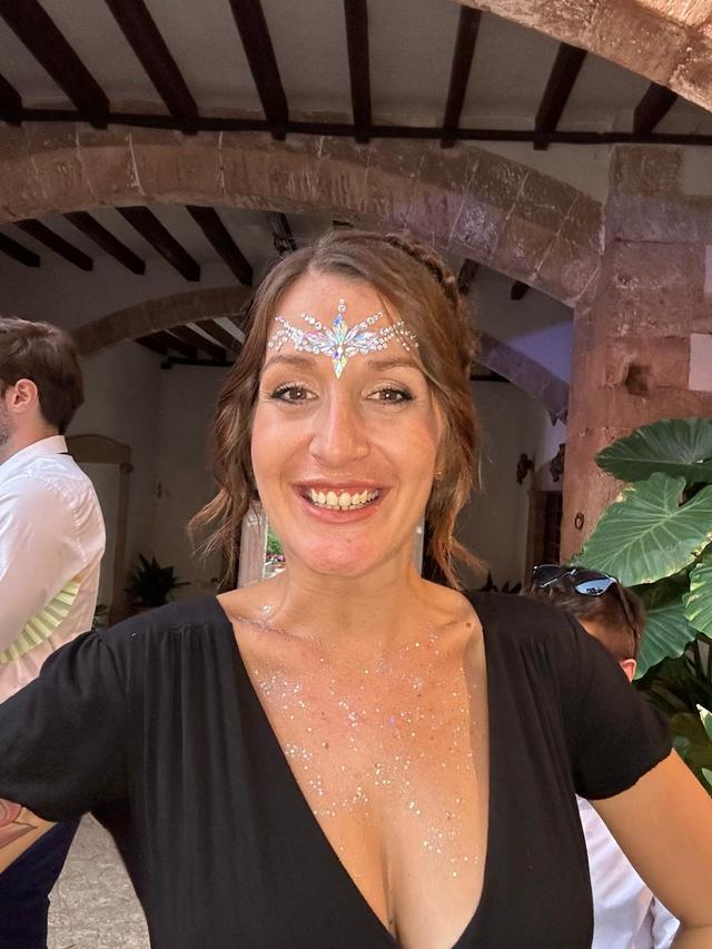 Glitter Island - 1