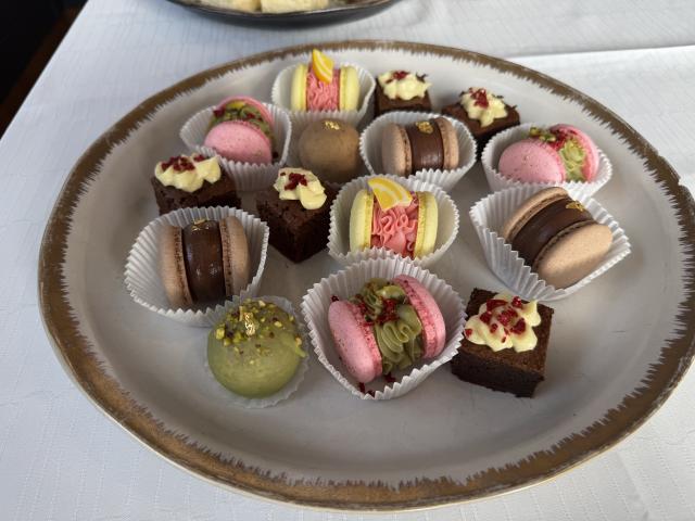 Pistachio Pastel - 1