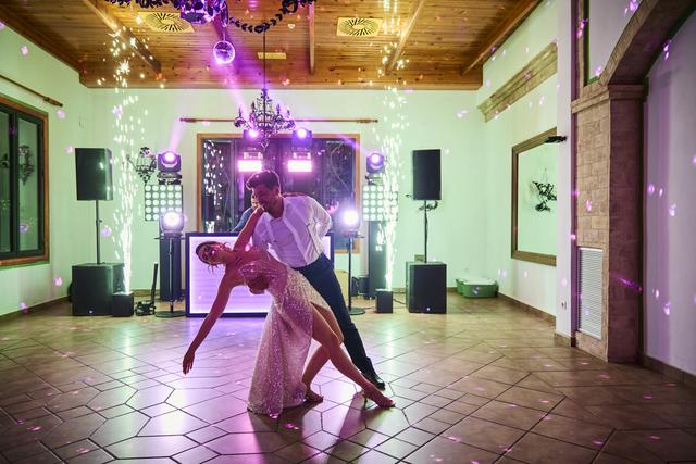 Lara Danza - 1