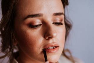 Make Up Easy - 7