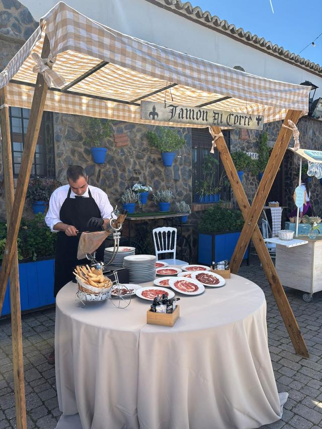 Catering Ainos - 1