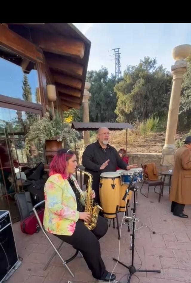 La Mujer Orquesta - 2