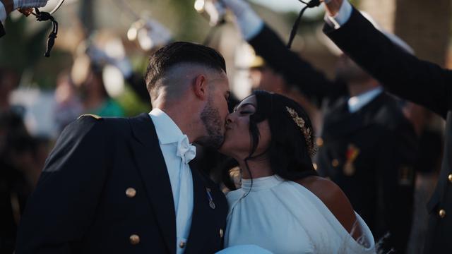 Con Acento | Photo & Video - 1