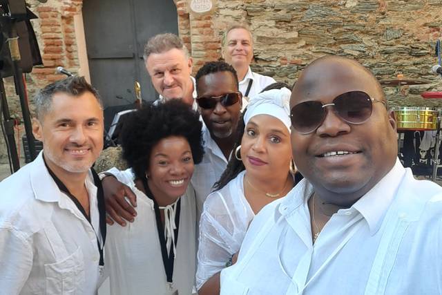 Grupo Reyther D'Akokán 3