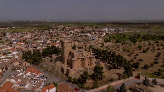 Castillo de Guadamur by Akera - 1