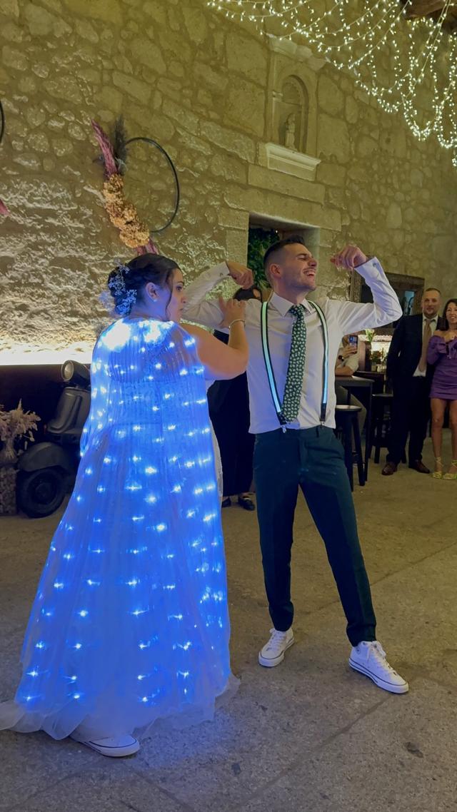 Sara Toro - Baile de novios - 2