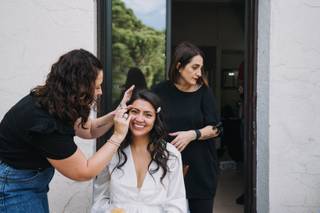 Yess Makeup and beauty - 6