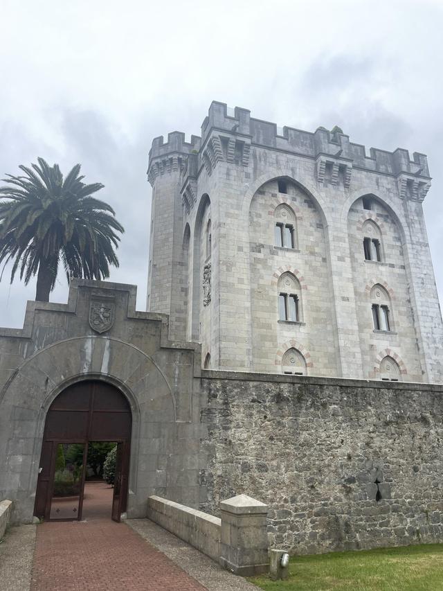 Hotel Restaurante Castillo de Arteaga - 2