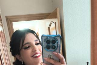 Laura Vera - 8