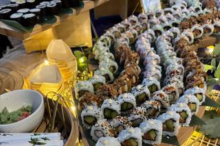 Gaman Sushi - 5