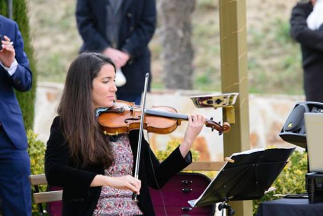 Laura Castillo - Violinista 1