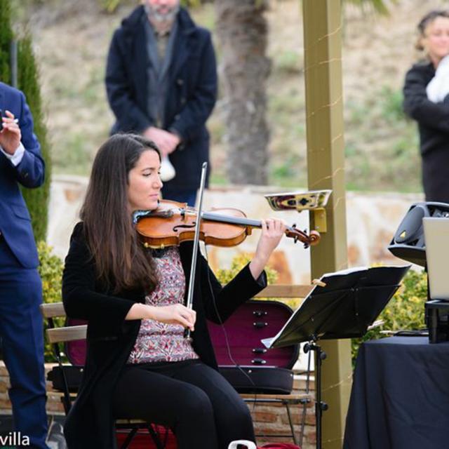 Laura Castillo - Violinista - 1