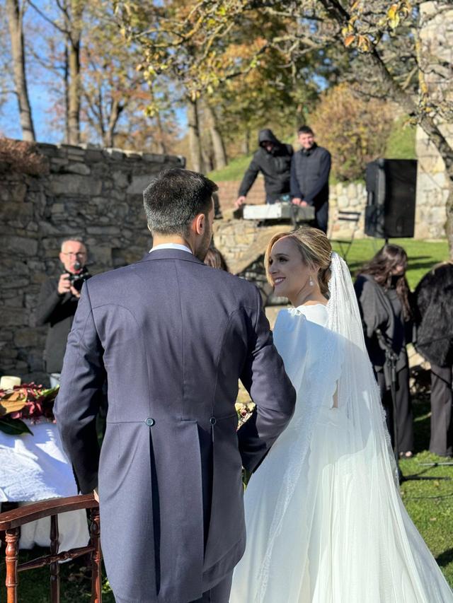 Level Love - wedding service - 1