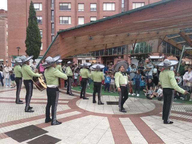 Mariachi Platino de México - 2