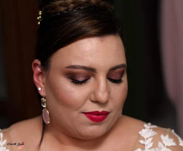 Elisabeth Lavado Make-Up Artist - 1