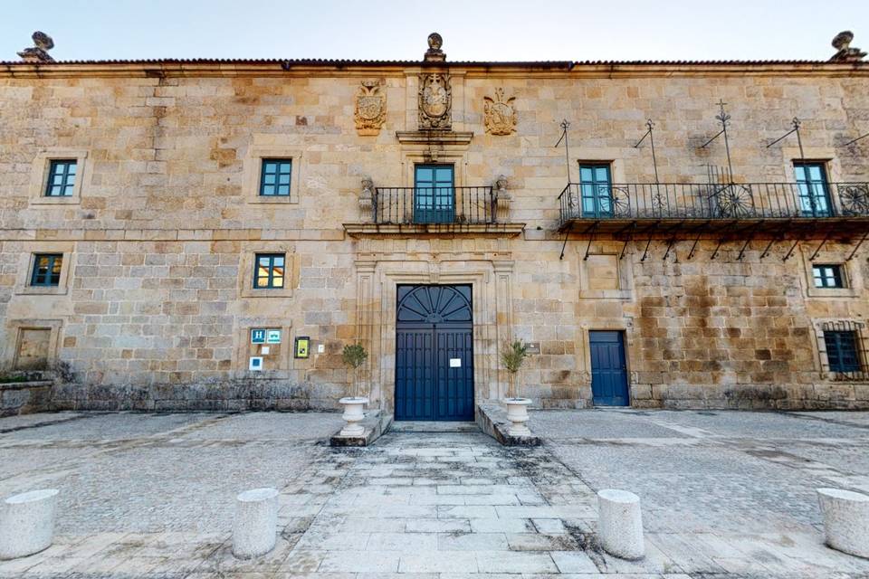 Eurostars Monumento Monasterio de San Clodio 3d tour