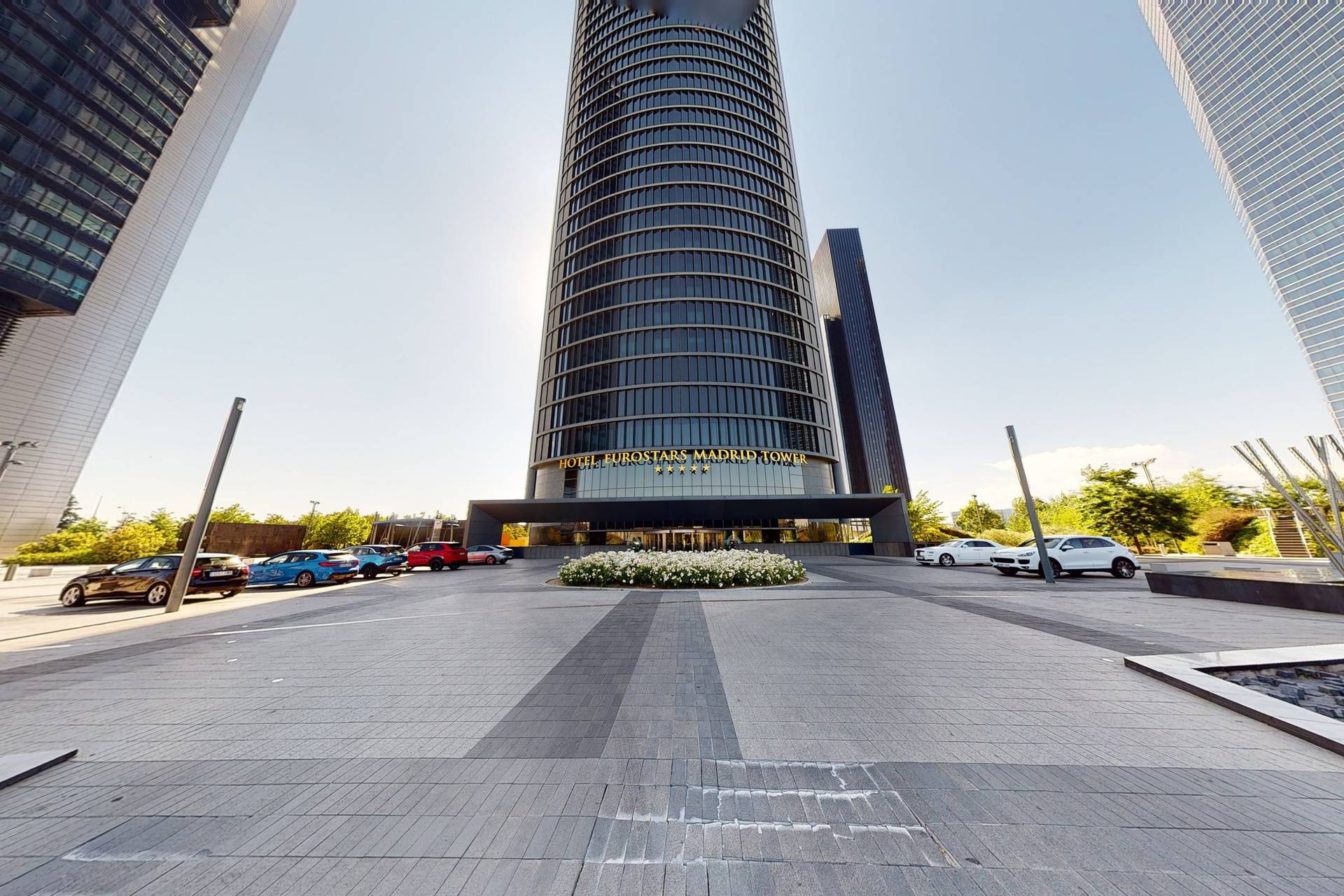 Eurostars Madrid Tower - Consulta disponibilidad y precios