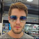 Nicolás