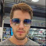 Nicolás