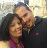 Claudia y John